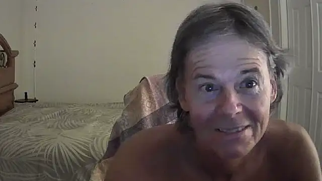 Snapshot of nakeedcowboi65 chatting on July 30, 8:35 am nakeedcowboi65 online show from July 30, 8:35 am