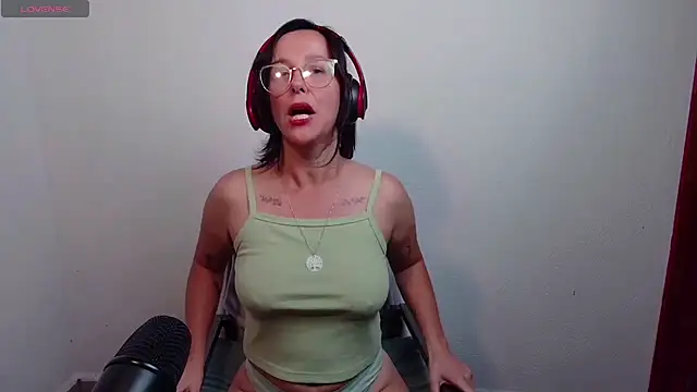 mahina84 online show from July 26, 11:11 pm