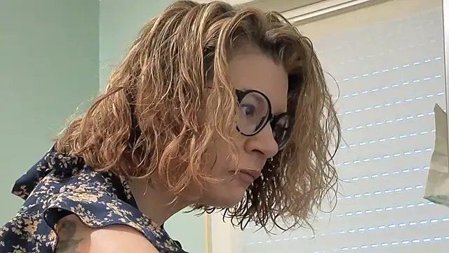 jennylovence online show from March 19, 7:56 am