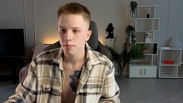 Snapshot of arlekincrop chatting on September 11, 3:06 am arlekincrop online show from September 11, 3:06 am