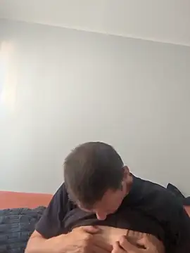 maciej online show from June 21, 4:37 am