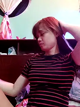 QueenSoreal online show from October 18, 4:30 pm