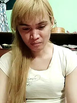 QueenSoreal online show from June 6, 12:54 pm