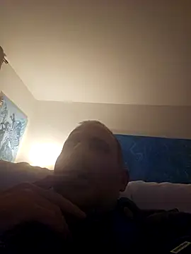 verylargecock online show from October 30, 10:32 pm