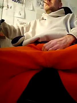 verylargecock online show from February 6, 1:14 pm