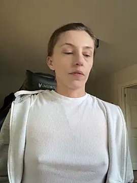 Heidi Harper online show from February 14, 3:47 pm
