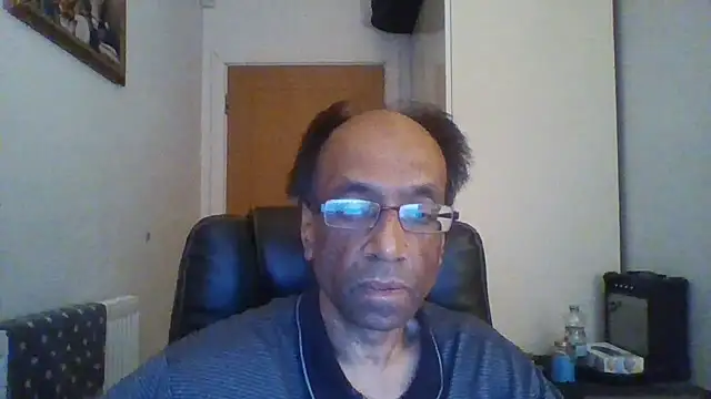 rauncher1 online show from November 18, 9:25 am