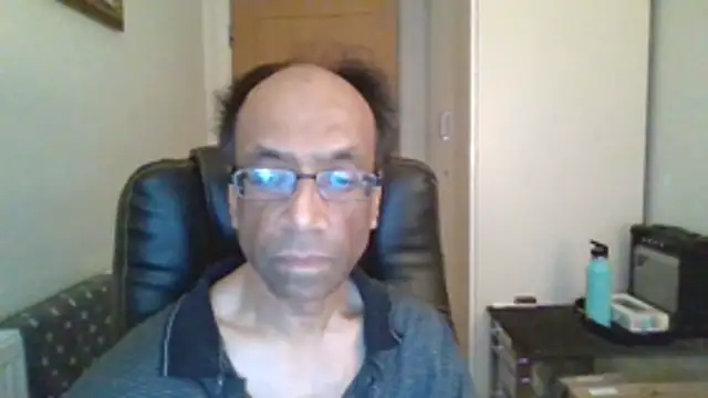 Snapshot of rauncher1 chatting on February 25, 7:40 am rauncher1 online show from February 25, 7:40 am