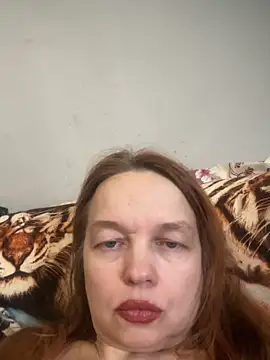 Snapshot of Susanel chatting on March 5, 11:50 am Susanel online show from March 5, 11:50 am