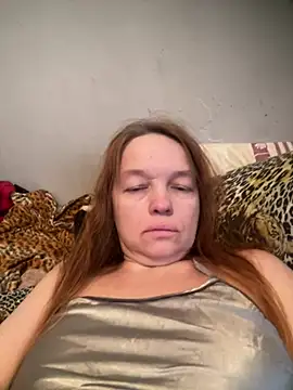 Snapshot of Susanel chatting on April 11, 11:03 am Susanel online show from April 11, 11:03 am