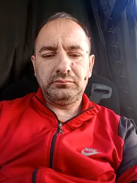 Snapshot of Venelin_ruse chatting on April 5, 9:17 am Venelin ruse online show from April 5, 9:17 am