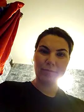 FeliciaKrige online show from February 6, 5:46 am