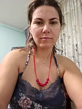 FeliciaKrige online show from March 17, 9:45 pm