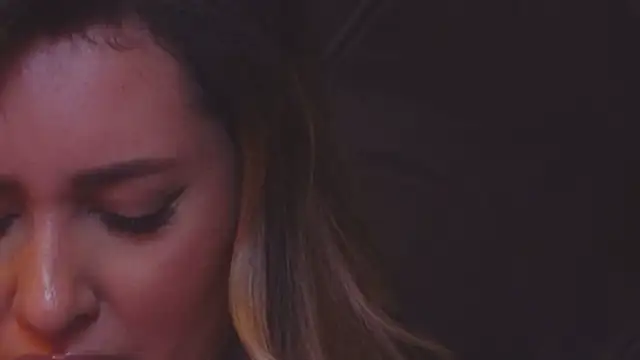 Snapshot of YaaraCollins chatting on December 13, 3:16 am YaaraCollins online show from December 13, 3:16 am