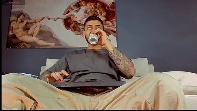 alessandro duty online show from February 27, 1:27 am