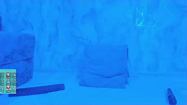 Snapshot of succubus chatting on January 13, 3:36 pm succubus online show from January 13, 3:36 pm