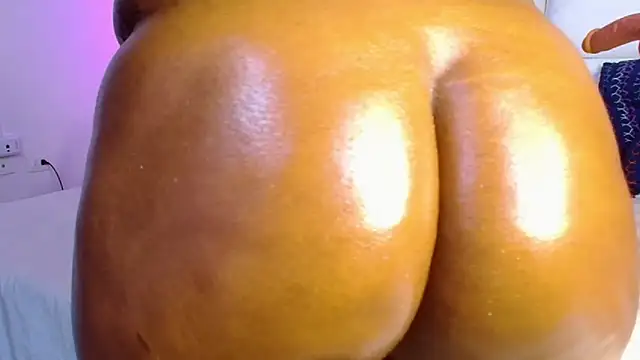 CaseyMoon online show from January 17, 9:50 pm