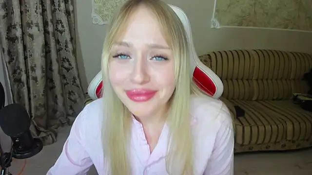 ElinOceanX online show from December 5, 6:22 pm