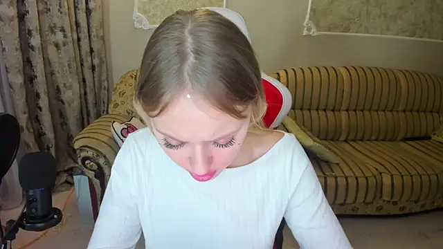 ElinOceanX online show from December 13, 4:38 pm