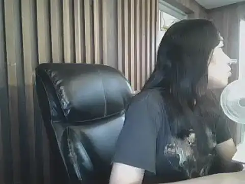 sara kimoo online show from March 12, 10:39 pm