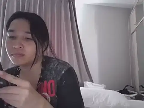 sara kimoo online show from March 19, 3:30 am