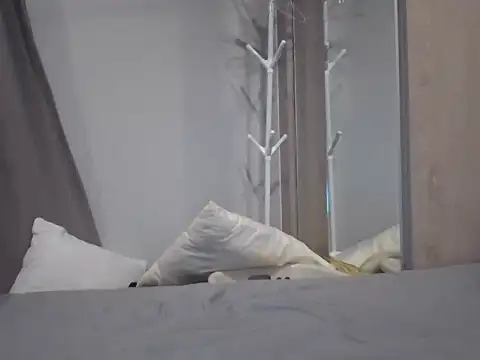 sara kimoo online show from October 3, 10:34 am