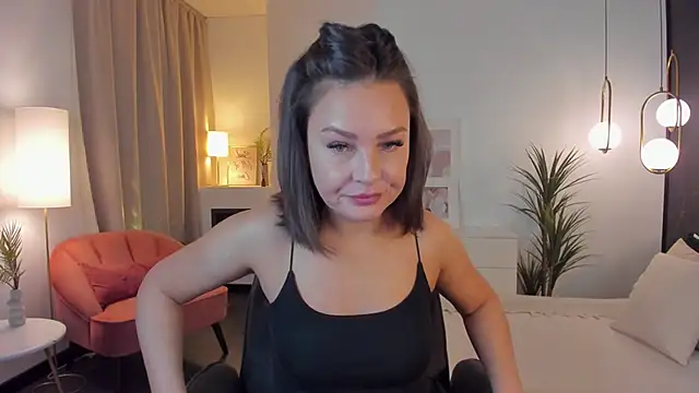 Snapshot of MilenaMellow chatting on March 18, 8:48 pm MilenaMellow online show from March 18, 8:48 pm