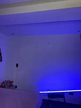 Victoria14  online show from February 1, 2:10 am