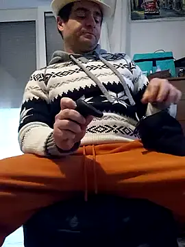 Dharmarexh online show from February 19, 4:00 pm