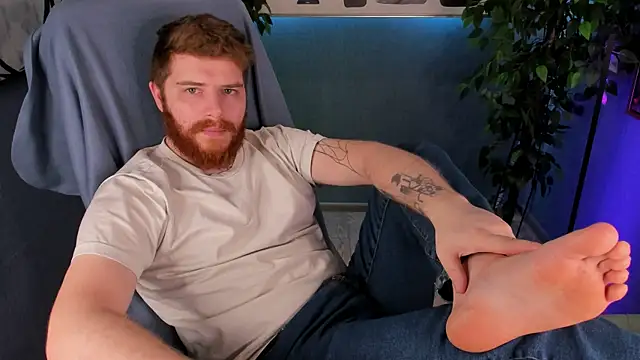 Snapshot of DominicGengry chatting on November 27, 8:55 pm DominicGengry online show from November 27, 8:55 pm