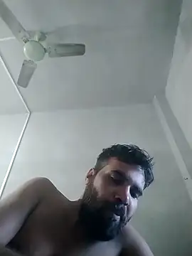 Snapshot of Dogol1990 chatting on October 5, 6:01 am Dogol1990 online show from October 5, 6:01 am