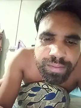 Snapshot of Dogol1990 chatting on November 8, 6:51 pm Dogol1990 online show from November 8, 6:51 pm