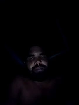 Snapshot of Dogol1990 chatting on November 9, 10:41 pm Dogol1990 online show from November 9, 10:41 pm