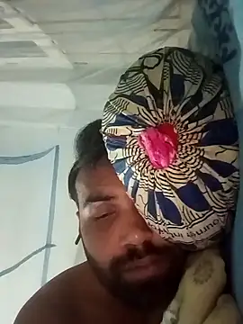 Snapshot of Dogol1990 chatting on November 12, 8:30 pm Dogol1990 online show from November 12, 8:30 pm