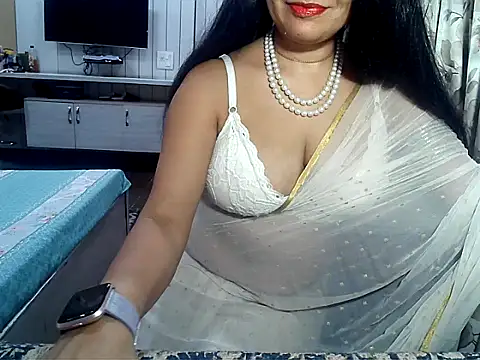 yourradhika online show from December 29, 6:27 pm