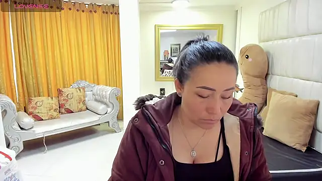 gaby trent online show from February 27, 3:05 pm