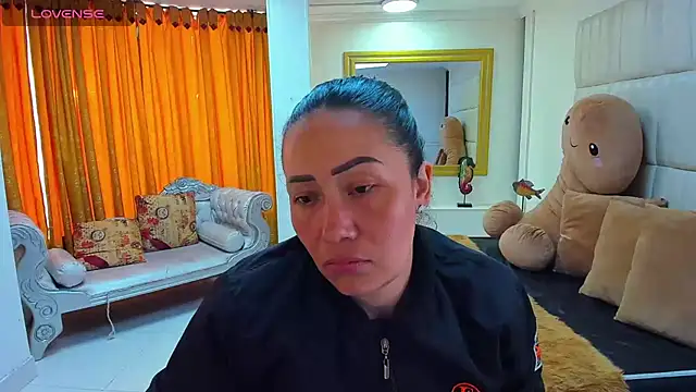 gaby trent online show from March 1, 1:18 pm