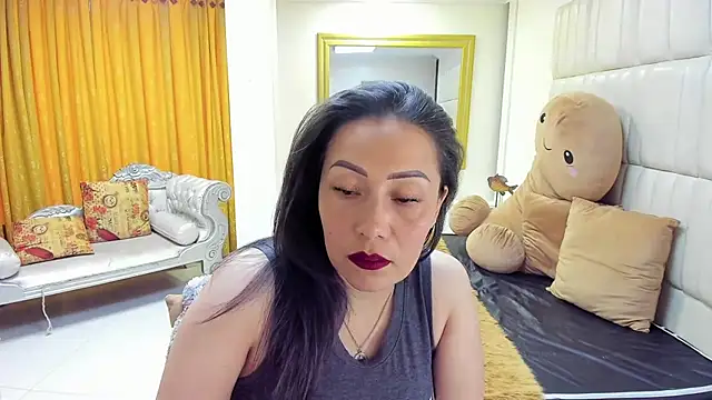 gaby trent online show from March 3, 4:56 pm