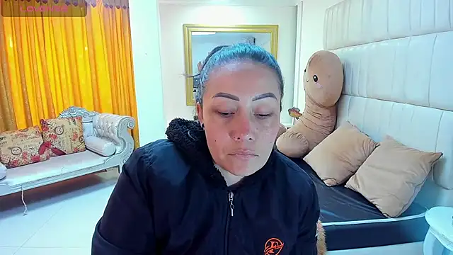 gaby trent online show from March 18, 12:58 pm