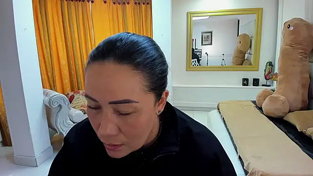 gaby trent online show from October 3, 2:36 pm