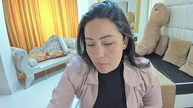 gaby trent online show from October 24, 1:51 pm