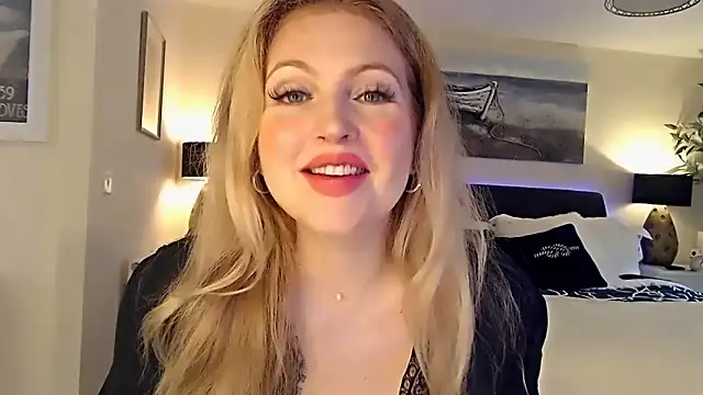 AlbanyWhite online show from March 10, 12:26 pm