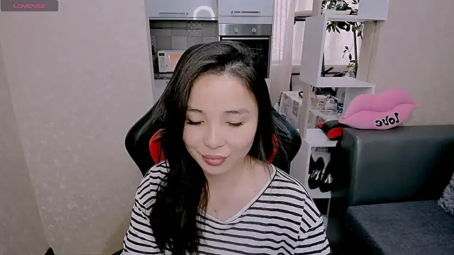 AyaMoon online show from October 1, 4:51 am