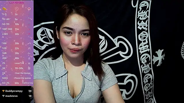 preciousmoira  online show from June 10, 12:37 pm