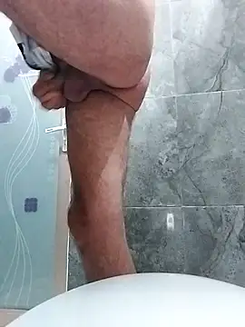 Bigutt73 online show from March 3, 9:26 pm