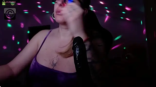 SonyaDevon online show from January 8, 4:12 am