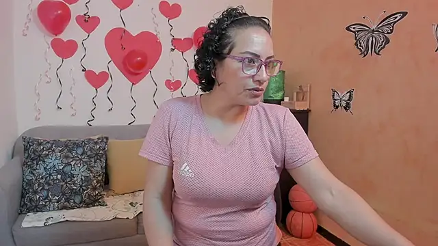 scarlet wet online show from February 20, 11:05 pm