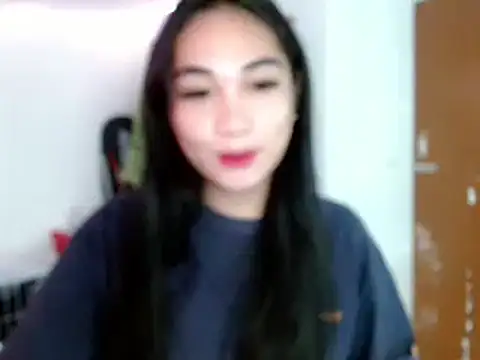 SweetLilly 18 online show from February 16, 10:21 am