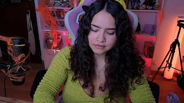 Sweet sully   online show from October 12, 9:19 am