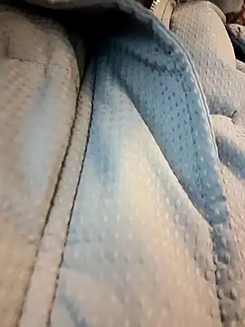 Frost foxy online show from December 20, 6:19 am